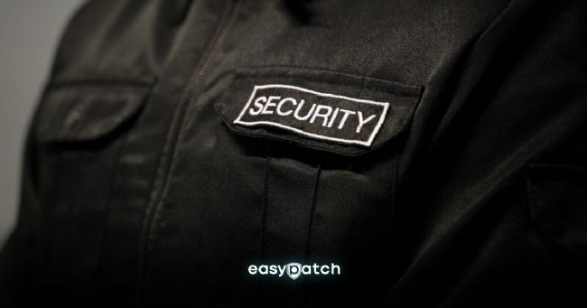 Noi patch-uri personalizate cu text