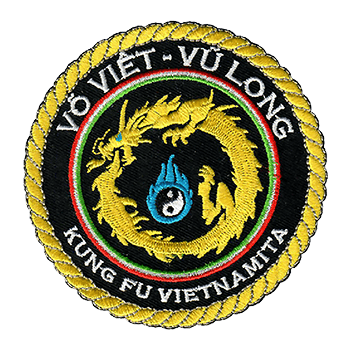 Cos&egrave; la Toppa Ricamata